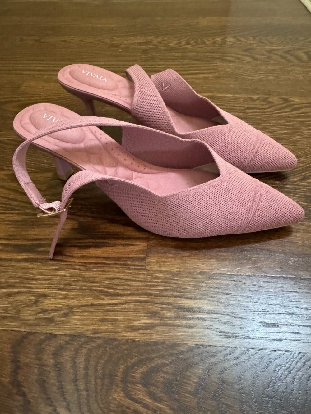 Vivaia Pointed-Toe Slingback Addison Heels Pink